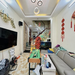 Nhà VŨ TÙNG - 4,2M X 16M  nở hậu - 4 phòng ngủ - 4 tầng - nhỉnh 6 tỷ