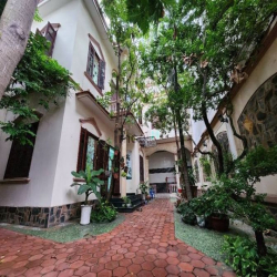 Cho thuê biệt thự 12x40m 2 lầu  Phan Văn Trị Phường 5 Quận Gò Vấp
