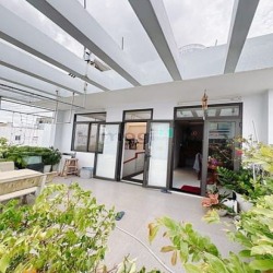 Bán nhà 4 tầng 6x11m trung tâm Q4 hẻm 1 sẹt không quy hoạch chỉ 7.2 tỷ
