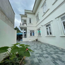 BIỆT THỰ 12 X 24M GẦN CHỢ XTT, Phan Văn Hớn Hóc Môn 2L mái đúc BTCT