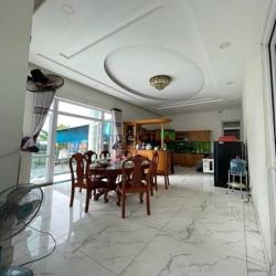 BIỆT THỰ 12 X 24M GẦN CHỢ XTT, Phan Văn Hớn Hóc Môn 2L mái đúc BTCT