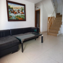 BÁN nguyên căn PENTHOUSE  sky garden 3, khu vực phú mỹ Hưng .