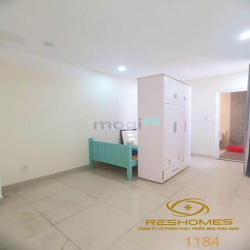 Cho thuê nhà 1 trệt 4 lầu đường D10 khu dân cư D2D, Biên Hòa