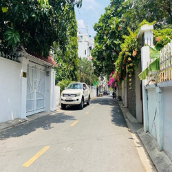 Bán đất đẹp khu Biệt Thự Thảo Điền 212.9 m2 giá 39.5 tỷ SHR alo e Nhi