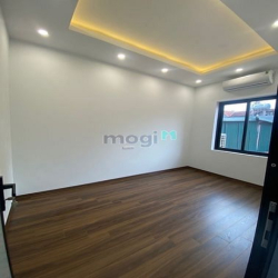 + NHÀ ĐẸP RINH NGAY-Ở NGAY ĐON TẾT-ngõ 3 gác đua-3 bước ra phố.