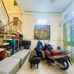 Bán Nhà Tân Bình - Gần Ngã 4 Bảy Hiền 50M2 Chỉ Hơn 5 TỶ.