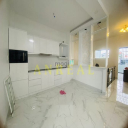 Biệt Thự 200m2 , Mới Sơn Sửa - 3 Lầu Khu An Phú