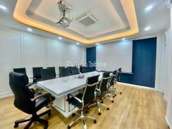 Cho thuê tòa VP mặt tiền Lương Định Của 700m2 hầm 4 sàn trống