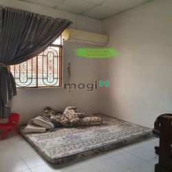 Sốc chỉ 30tr/m2, 300m2 thổ cư, HXH, gấp bán nhà Phan Văn Hớn, ngang 9m