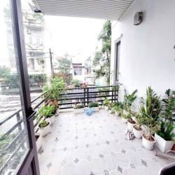 Bán Biệt thự Ngọc Thụy, DT 170m2, MT 9m, tương lai mặt phố, chỉ 25.5tỷ