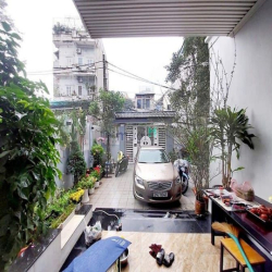 Bán Biệt thự Ngọc Thụy, DT 170m2, MT 9m, tương lai mặt phố, chỉ 25.5tỷ