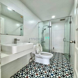 Ô tô ngủ nhà, Lê Quang Định, Bình Thạnh, 5 TẦNG 42M2, chỉ 7.15 tỷ