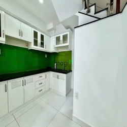 Ô tô ngủ nhà, Lê Quang Định, Bình Thạnh, 5 TẦNG 42M2, chỉ 7.15 tỷ