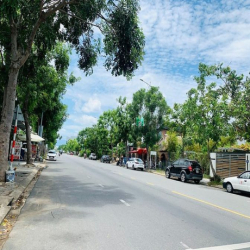 Chính chủ gửi bán lô đất Biệt thự sạch đẹp MT đường Bùi Tá Hán