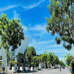 Chính chủ gửi bán lô đất Biệt thự sạch đẹp MT đường Bùi Tá Hán