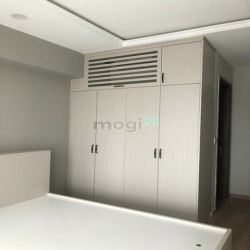 Chính chủ cần bán căn hộ 82m2 Midtown Phú Mỹ Hưng Quận 7. Giá 5.6 tỷ