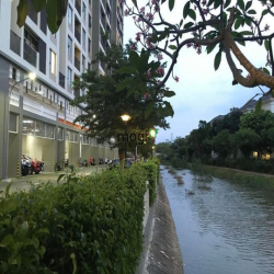 Căn góc 3PN loại I, 100m2, View cực đẹp, giấy tờ cầm tay. Giá hấp dẫn.