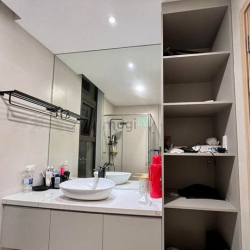 Căn góc 3PN loại I, 100m2, View cực đẹp, giấy tờ cầm tay. Giá hấp dẫn.