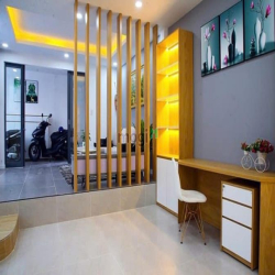 Bán gấp căn nhà Nguyễn Văn Đậu,P11,Bình Thạnh DT 105,3m2 giá 3ty470