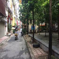 Chính chủ cho thuê VP tại Linh Lang, Ba Đình