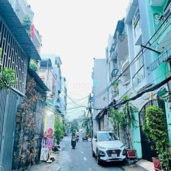 Bán căn hộ dịch vụ 4 lầu 16 phòng (6x25) 269/45 Phan Huy Ích Gò Vấp