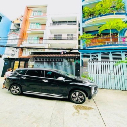 Bán căn hộ dịch vụ 4 lầu 16 phòng (6x25) 269/45 Phan Huy Ích Gò Vấp