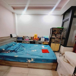 Nhà 5 Tầng full nội thất, 45m2, có phòng Karaoke, Hẻm oto.