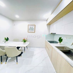 Nhỉnh 6 tỷ có nhà 4 tầng 2 thoáng tại Trung tâm Thanh Xuân