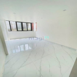 Nhỉnh 6 tỷ có nhà 4 tầng 2 thoáng tại Trung tâm Thanh Xuân