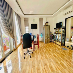 LÊ TRỌNG TẤN – HẺM XE TẢI NÉ NHAU –  5 tầng đẹp - Nhà ngang 6m bề thế