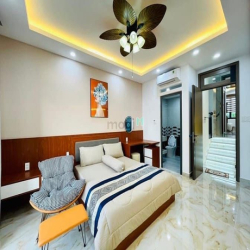 SIÊU PHẨM VIP THANG MÁY Lê Quang Sung , P.9, Quận 6 76.8m/3tỷ650tr SHR