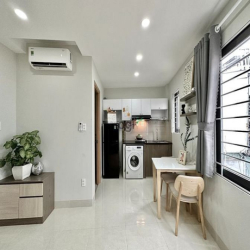 Căn hộ studio cao cấp, cửa ra vào vân tay tại Bình Thạnh