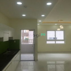 Bán căn hộ Topaz Garden, DT 69m2, 2PN, NT cơ bản, giá 2,2 tỷ bao sổ.