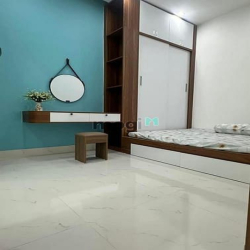Kẹt tiền bán gấp giá còn 2ty150 TL chợ Hoàng Hoa Thám, Tân Bình 1T 2L