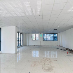 Mặt bằng & văn phòng toà nhà mới gần Hapulico Complex cho thuê 50-800m
