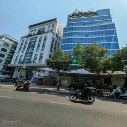 Bán tòa building mặt tiền Cao Thắng Phường 3 Quận 3 - DT: 22 x 42m - h