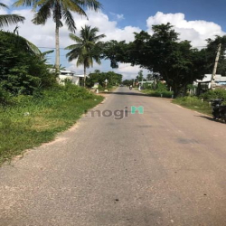 Bà dì kẹt tiền cần bán miếng đất mặt tiền đường trường chinh  6 x24 tc