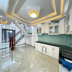 Nhà đường thông TX 22, DT:4X14M, Lửng, 3Lầu, 4PN, P/thờ, Sân thượng