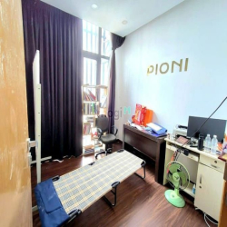 Bán gấp nhà 4 tầng kế Đại Lộ 2 Phước Bình, 154m2, ngang 5.6m,10ty6