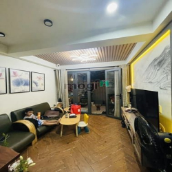 Nhà PHẠM VĂN HAI Đường oto thông F3 Tân 4 tầng 5PN,