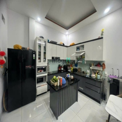 Chính chủ gửi Bán nhà phố hẻm ôtô Cách Nguyễn Thị Định tầm 120m Nhà 3L