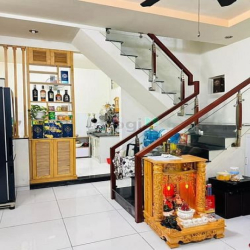Bán nhà đường Vườn Lài 2 tầng ở ngay sát mặt tiền 32m2 giá chỉ 3.29 tỷ
