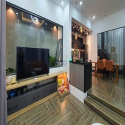 Bán nhà khu k300 tân bình, mặt tiền đường a4 (5*20) 5 lầu có thang máy