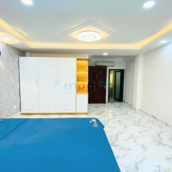 Nhà siêu đẹp ngay Nguyễn Văn Khối, 40m2, 5 tầng, 3PN 4WC