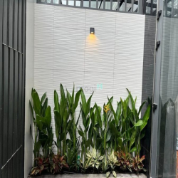 Thiết kế sang trọng, kiến trúc khác biệt 78m tổng 6 Phòng Quốc Lộ 13
