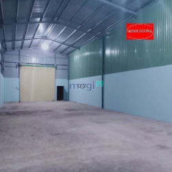 Cho thuê 200m2 kho hàng 490 ngọc Hồi