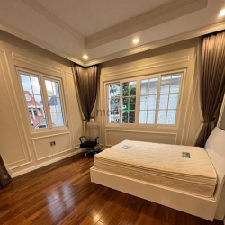 Biệt thự mỹ kim 3 lầu, nhà đẹp, 4pn ngay đường đặng đức thuật, quận 7