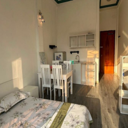 Căn Hộ Studio Ban Công _ Công Viên Lê Văn Tám_ Tháp Đồng Hồ Quận 1
