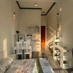 Căn Hộ Studio Ban Công _ Công Viên Lê Văn Tám_ Tháp Đồng Hồ Quận 1