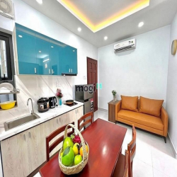 Căn hộ vách ngăn tách bếp - full nội thất mới - khu sân bay Tân Bình